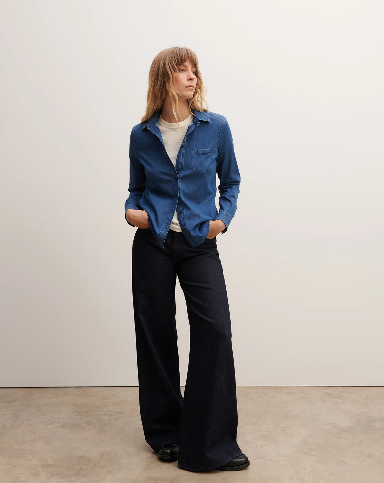 Chemise denim ample - Image 2