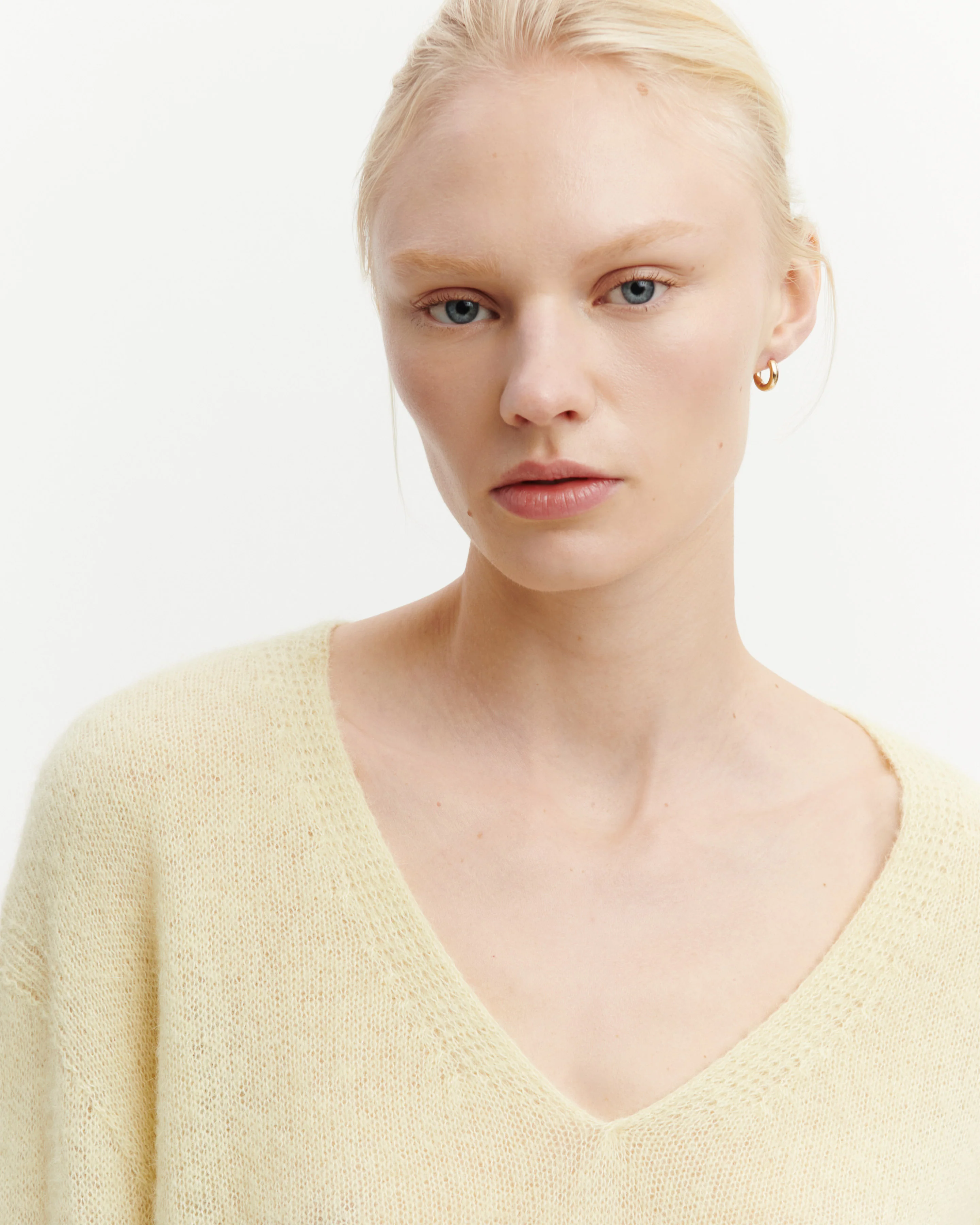 Col V maille plume - Image 4