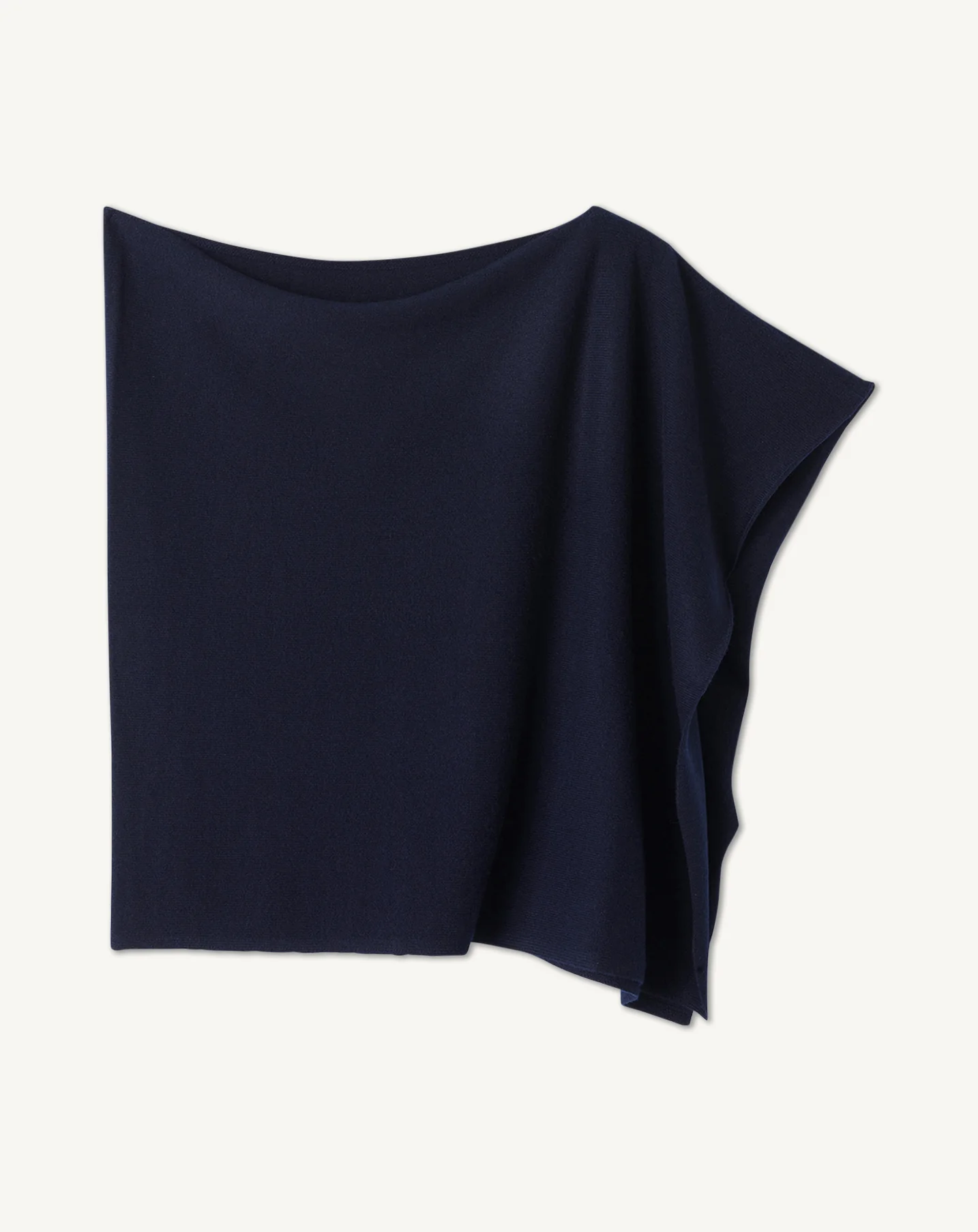 Poncho court