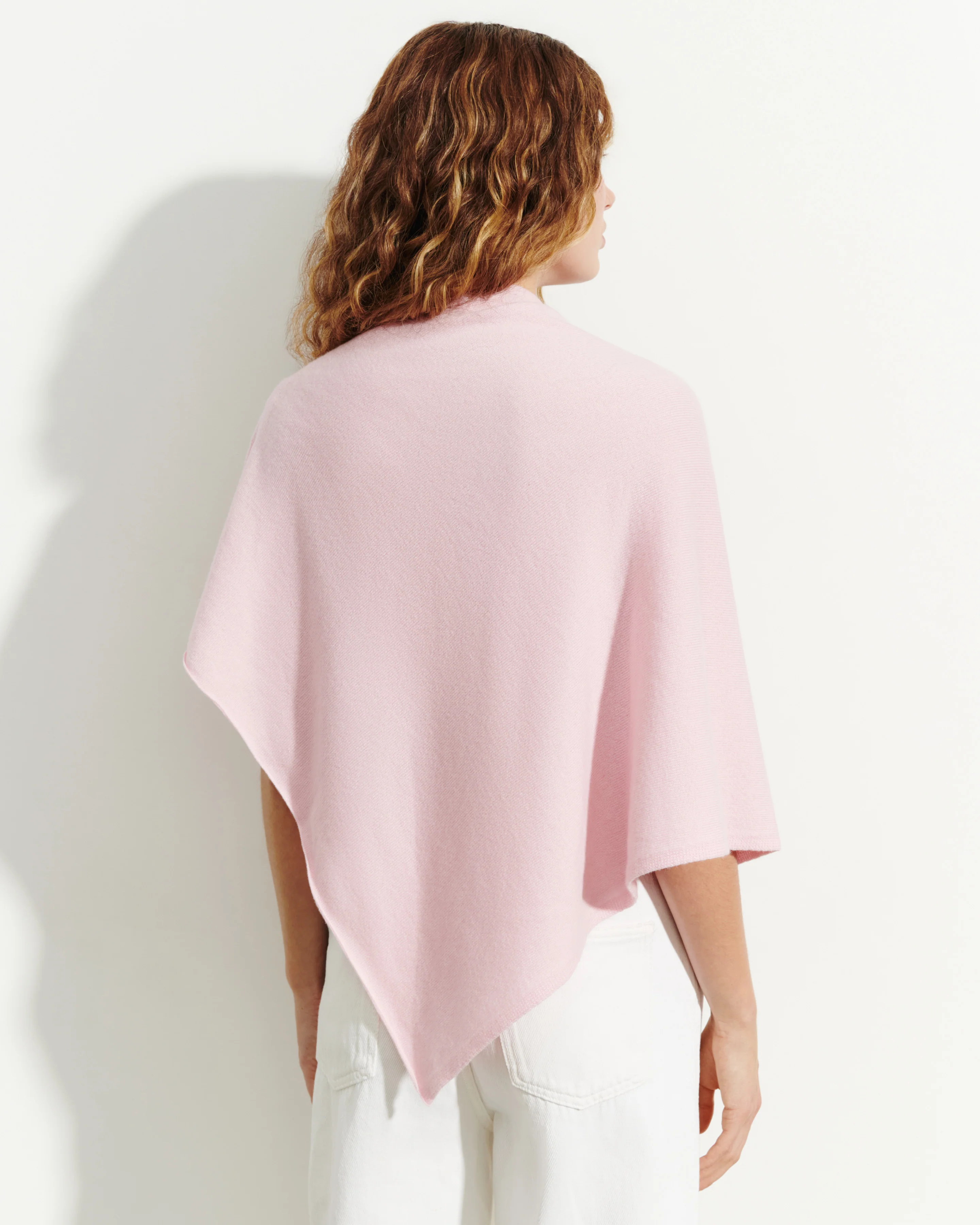 Poncho court - Image 3