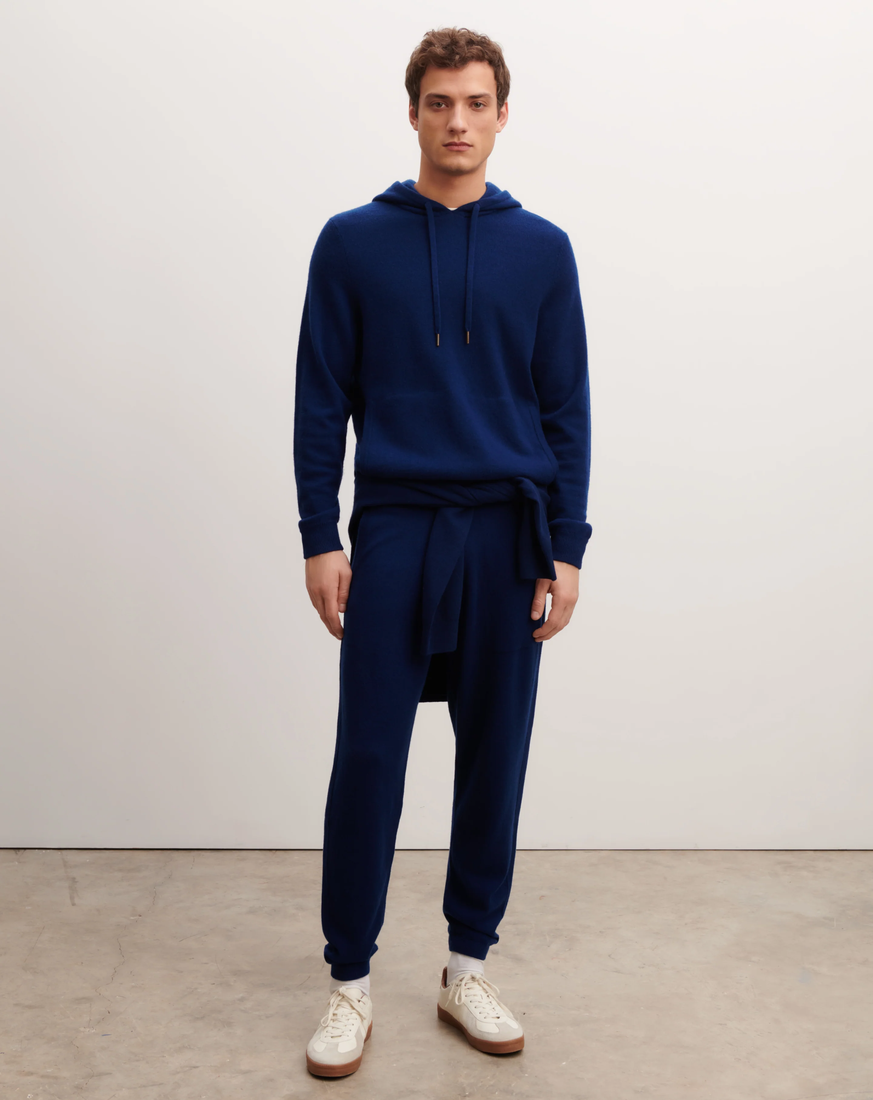 Pull à capuche - Image 2