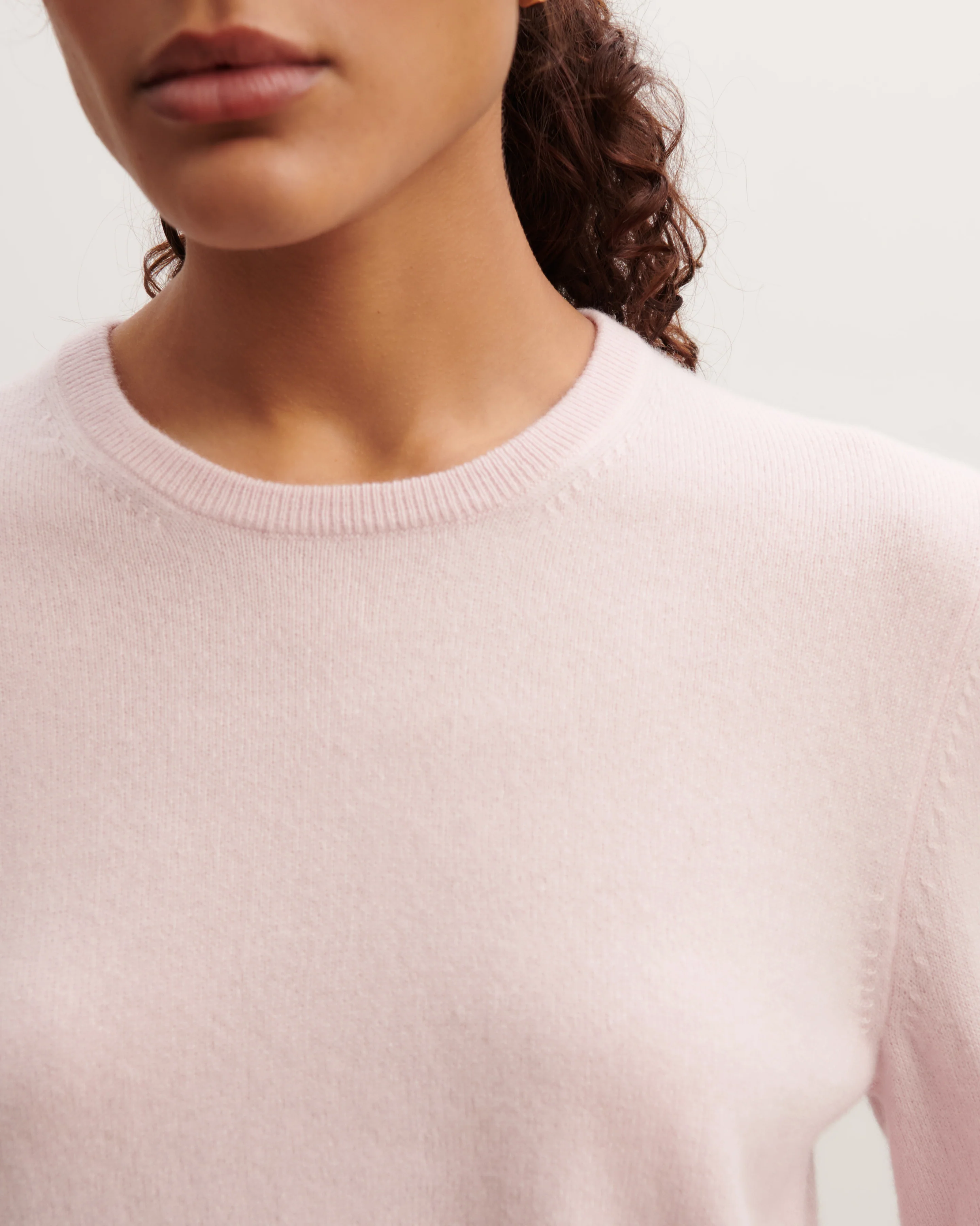 Pull col rond classique - Image 4