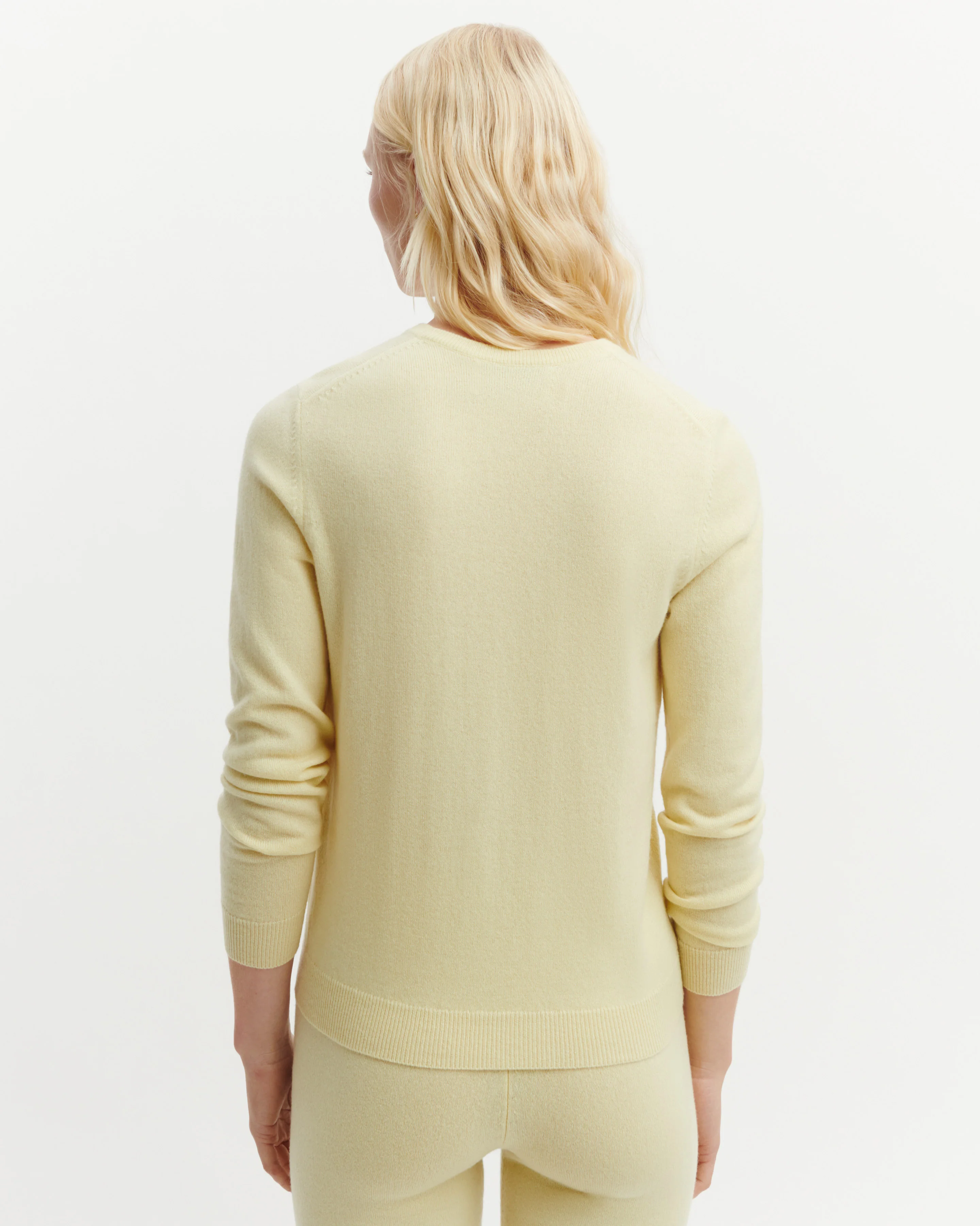 Pull col rond classique - Image 3