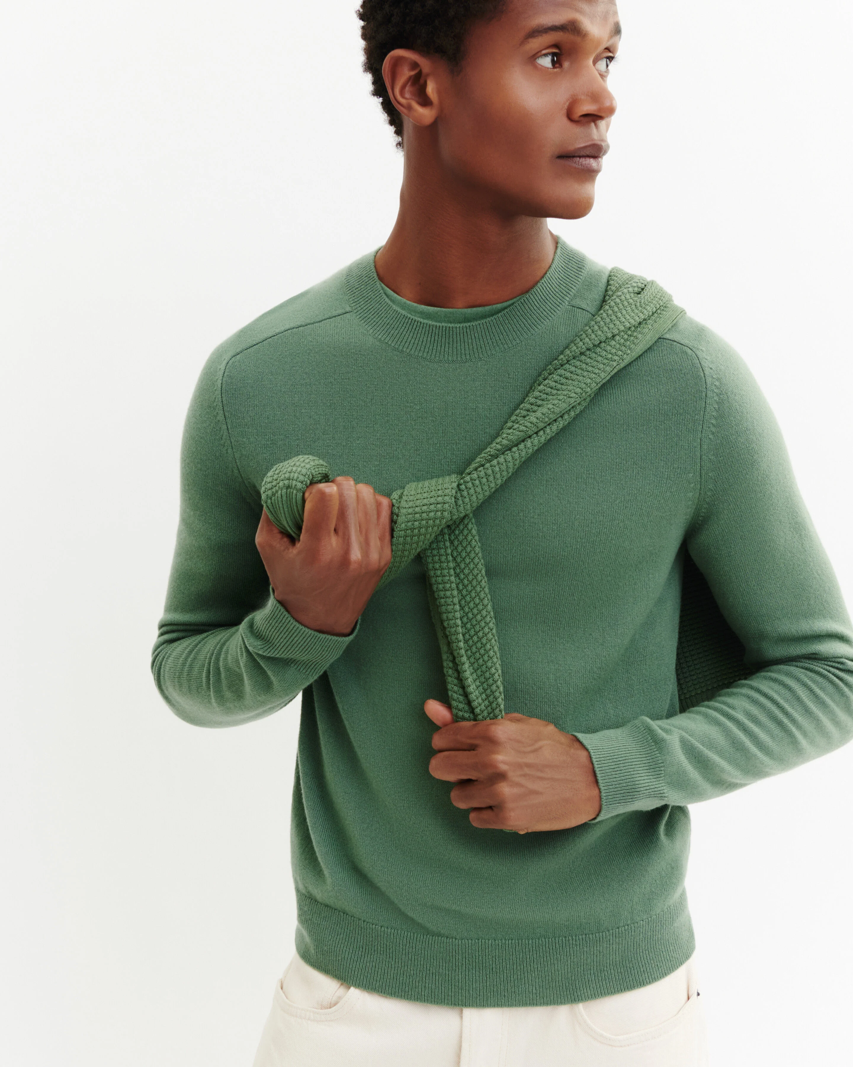Pull col rond manches marteau