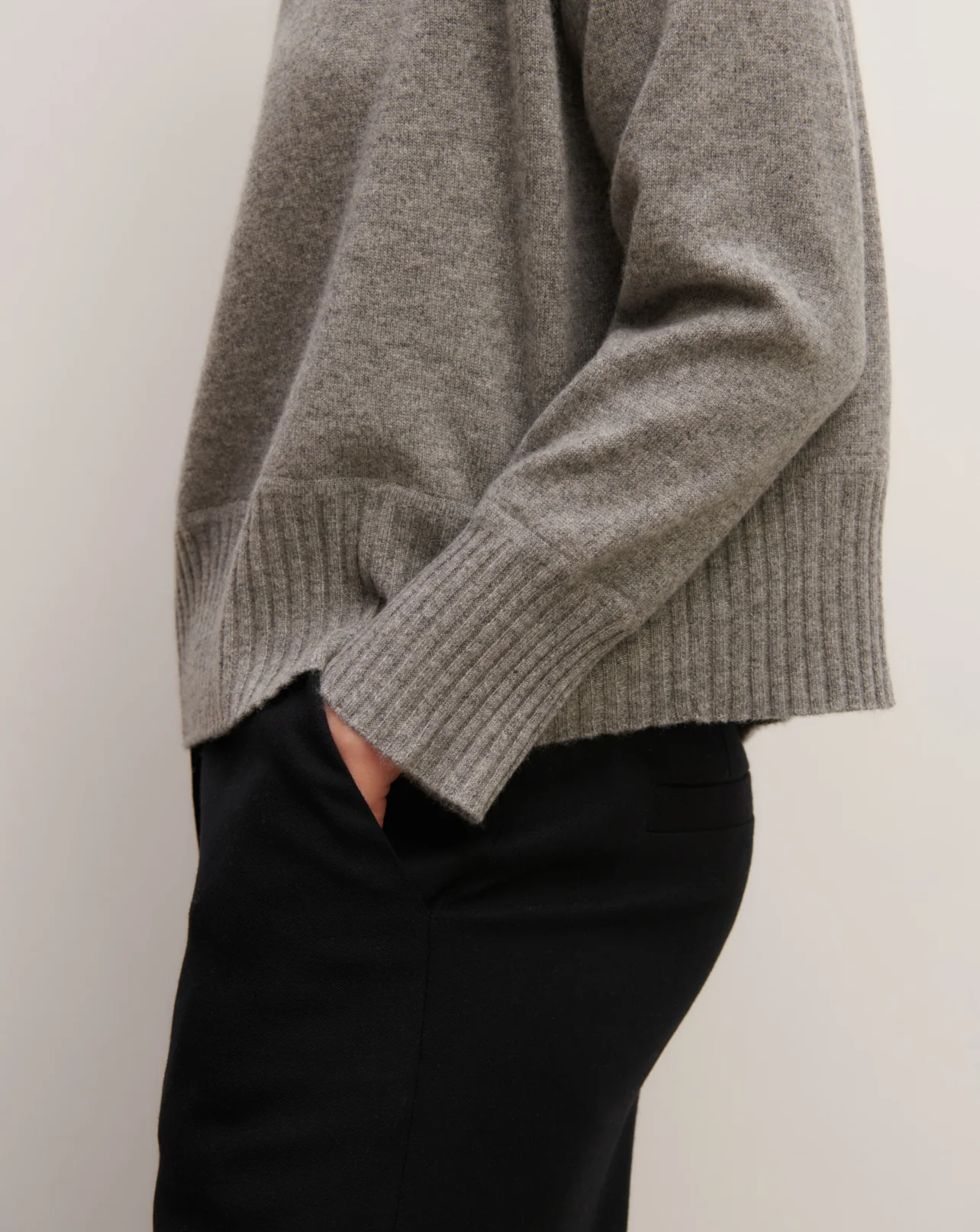 Pull col rond oversized - Image 4