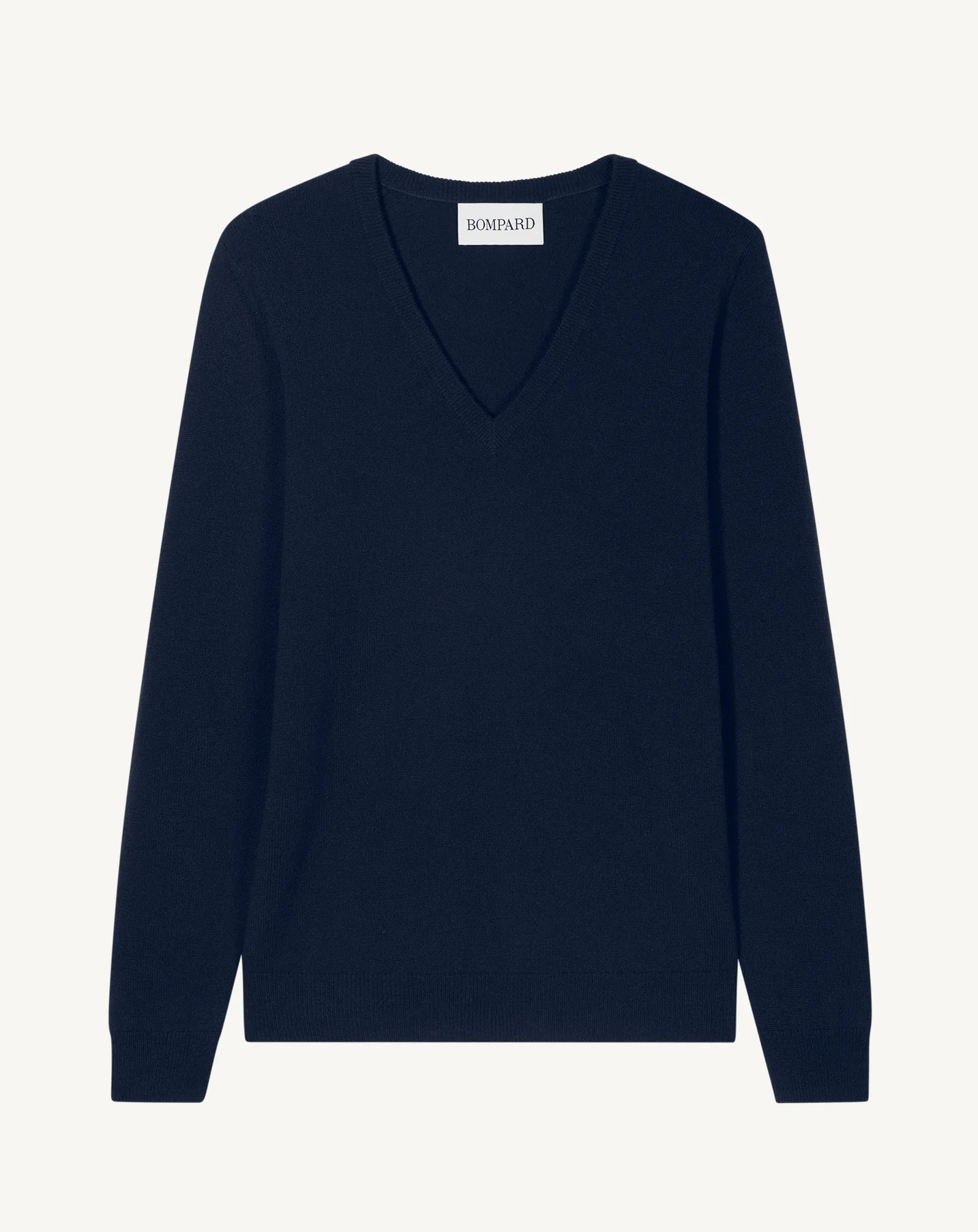 Pull col V classique - Image 4