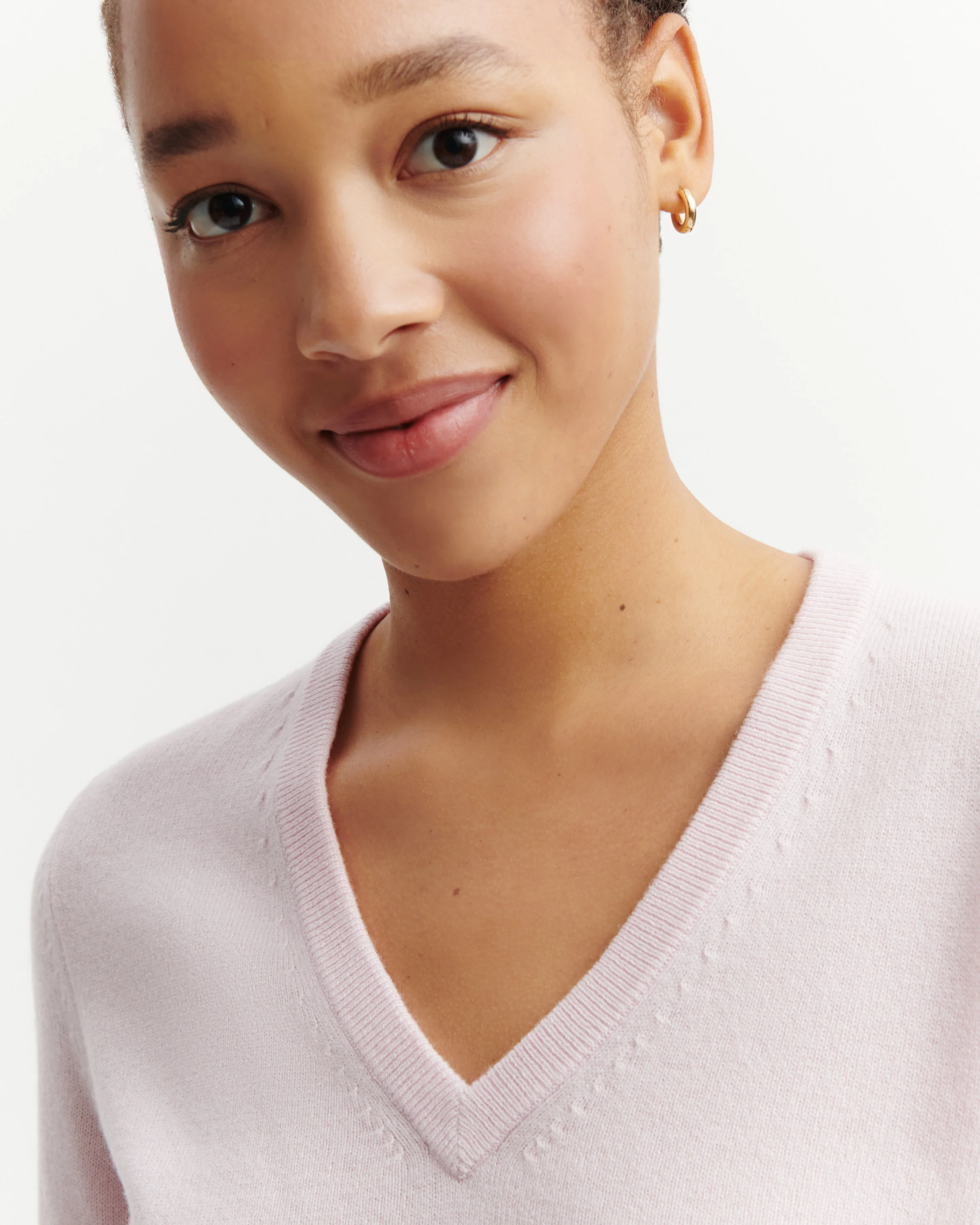 Pull col V classique - Image 4
