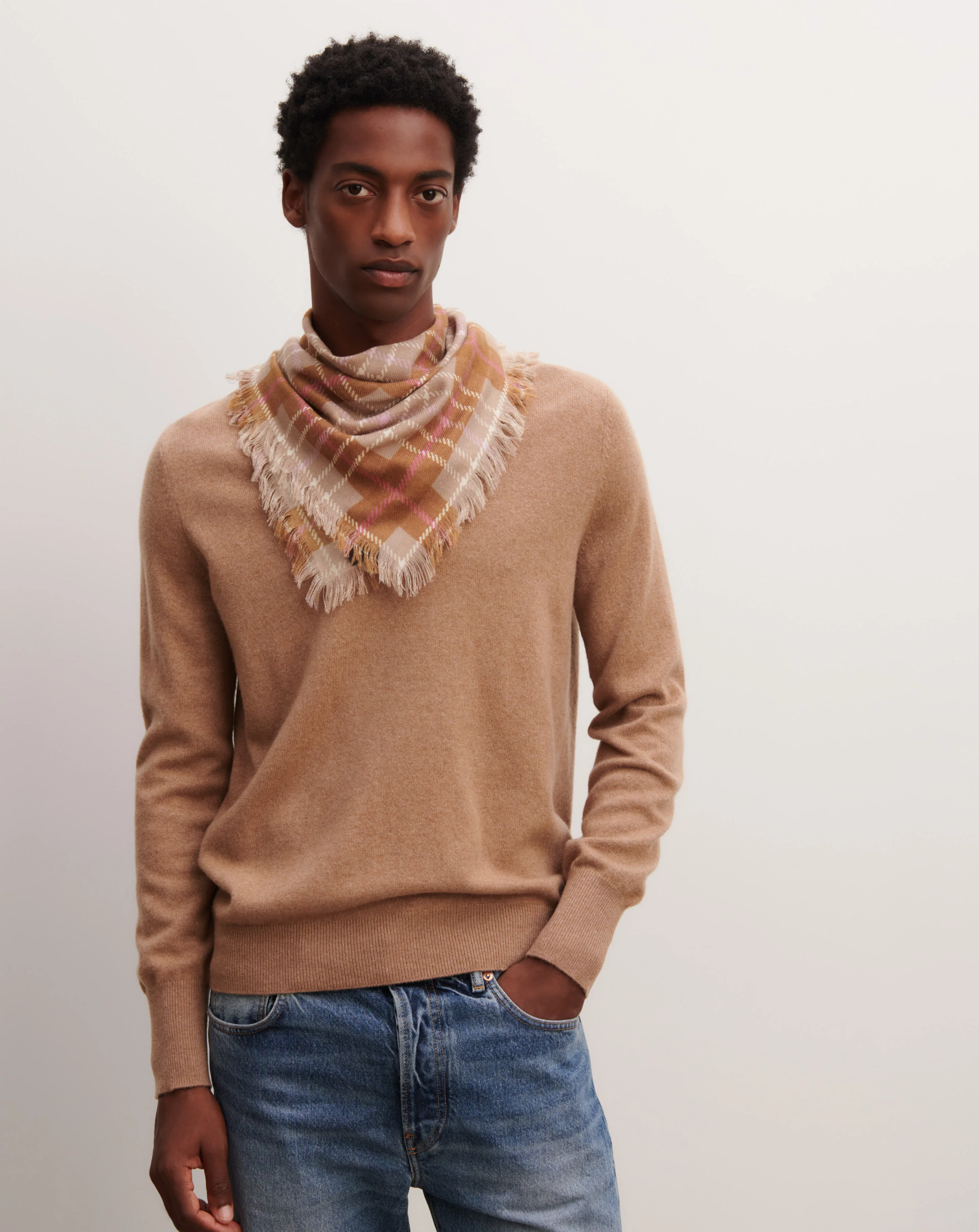 Pull col V classique