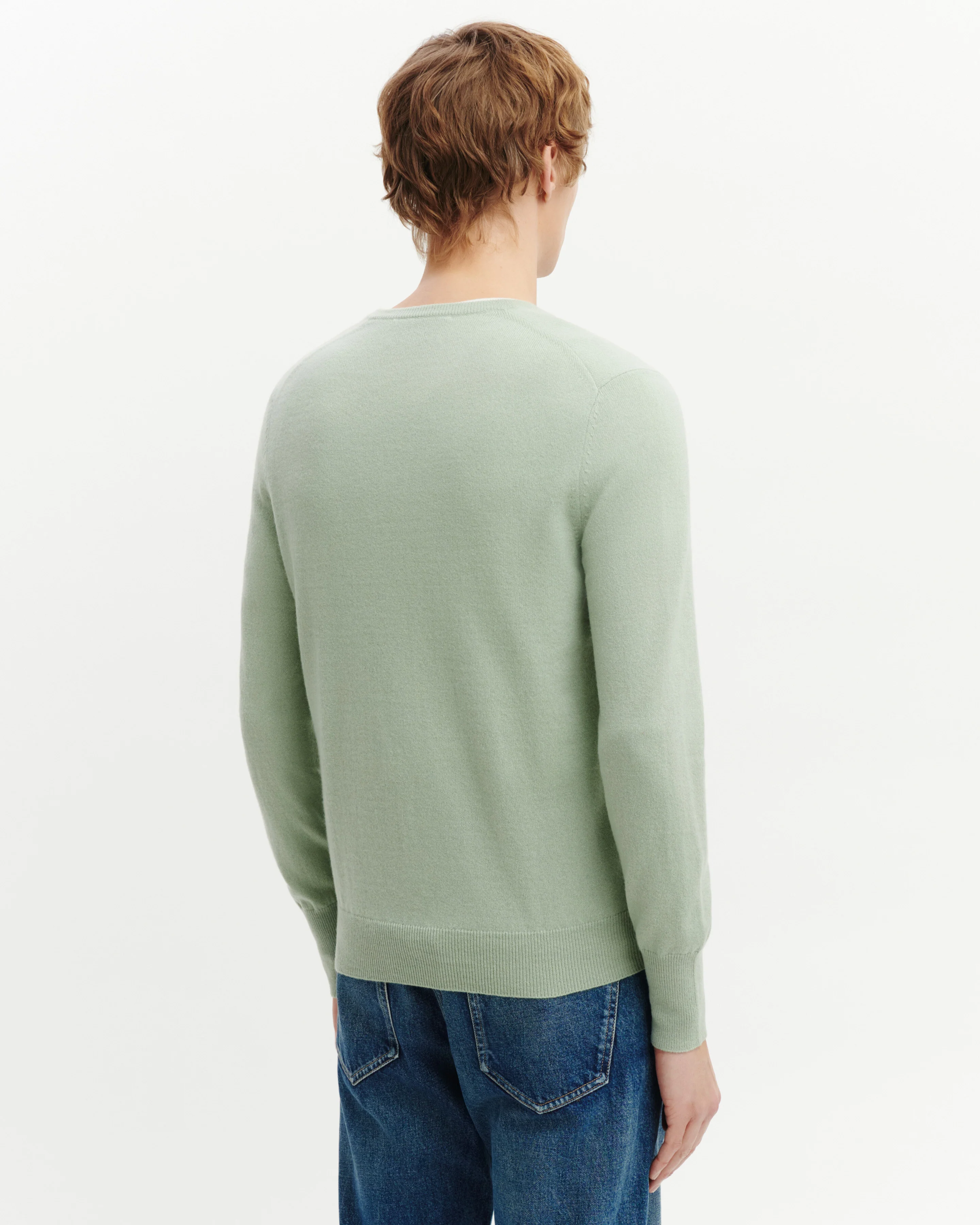 Pull col V classique - Image 3