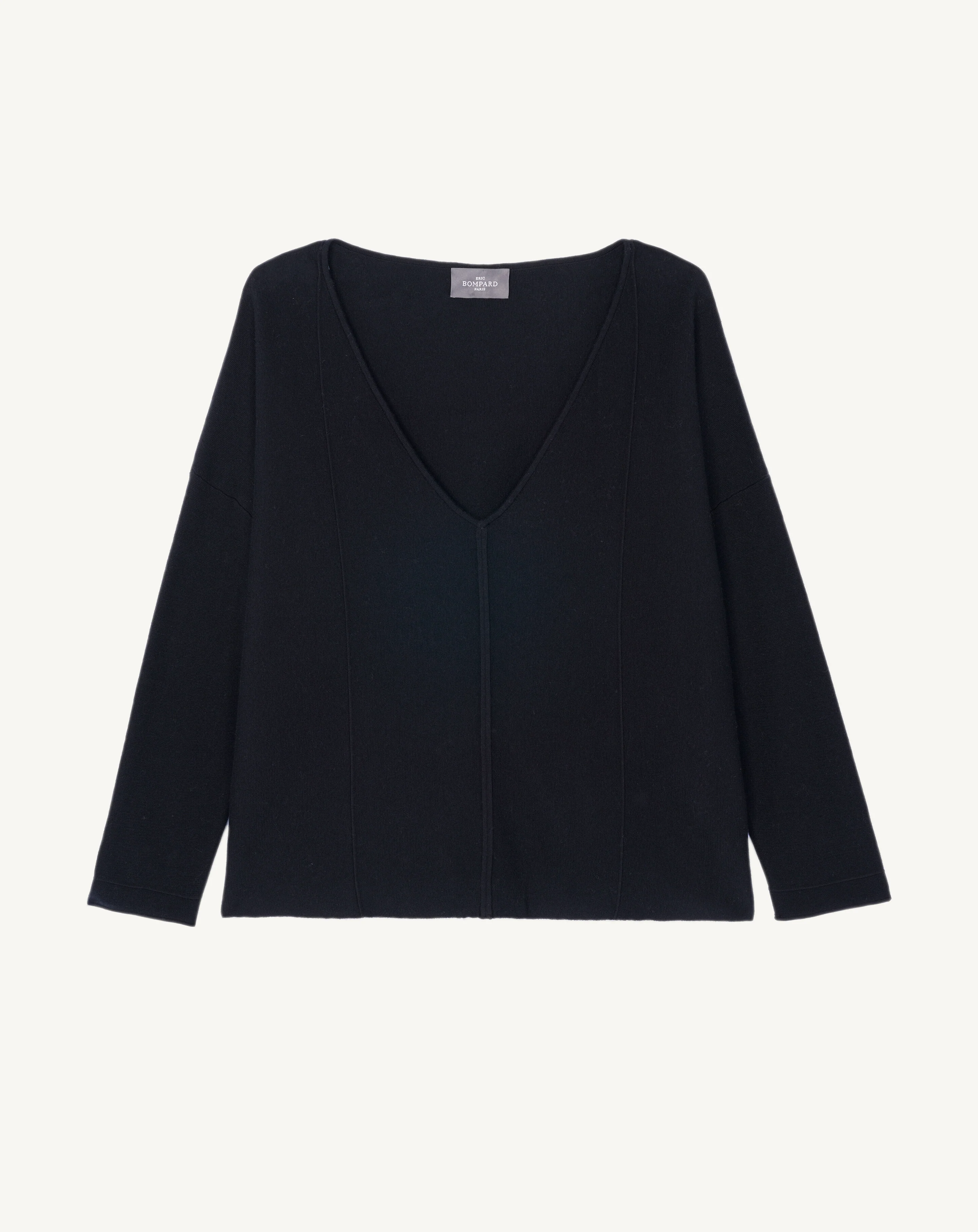 Pull col V minimaliste - Image 4