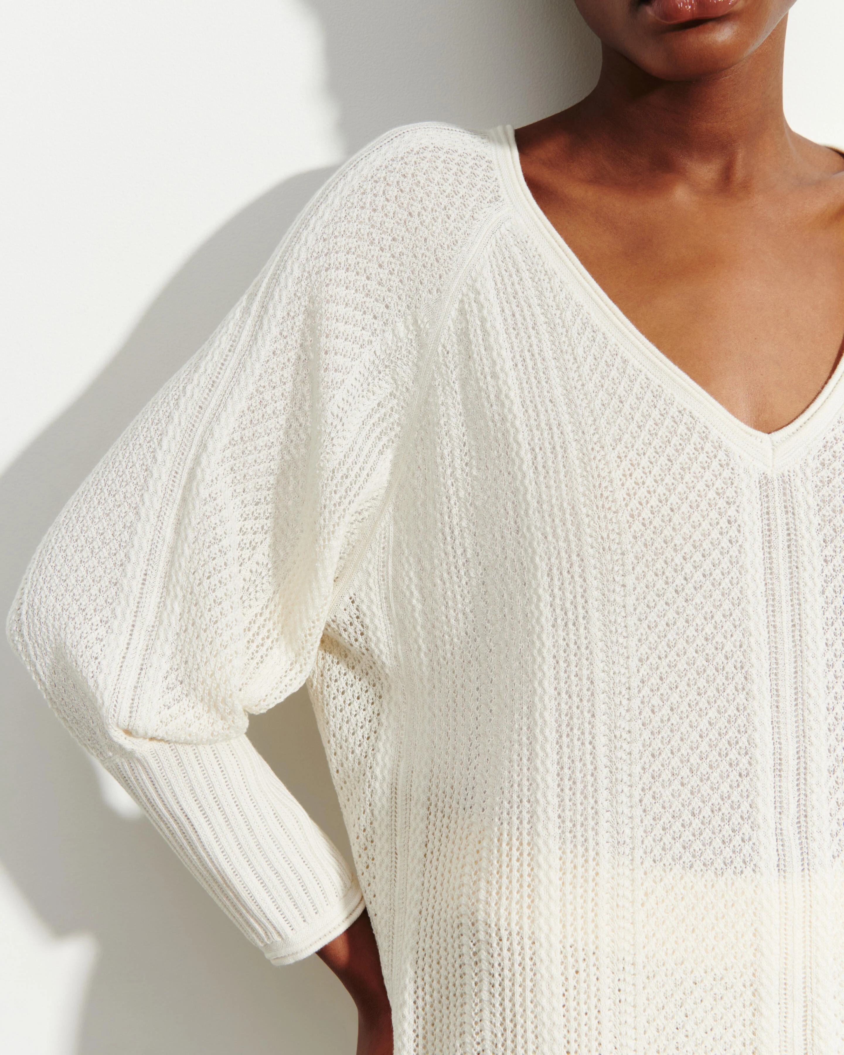 Pull col V pointelle - Image 3