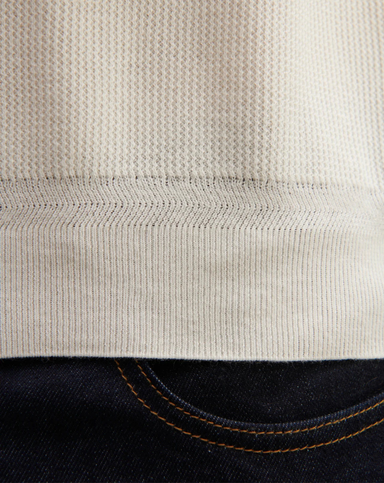 Pull col V texturé - Image 4