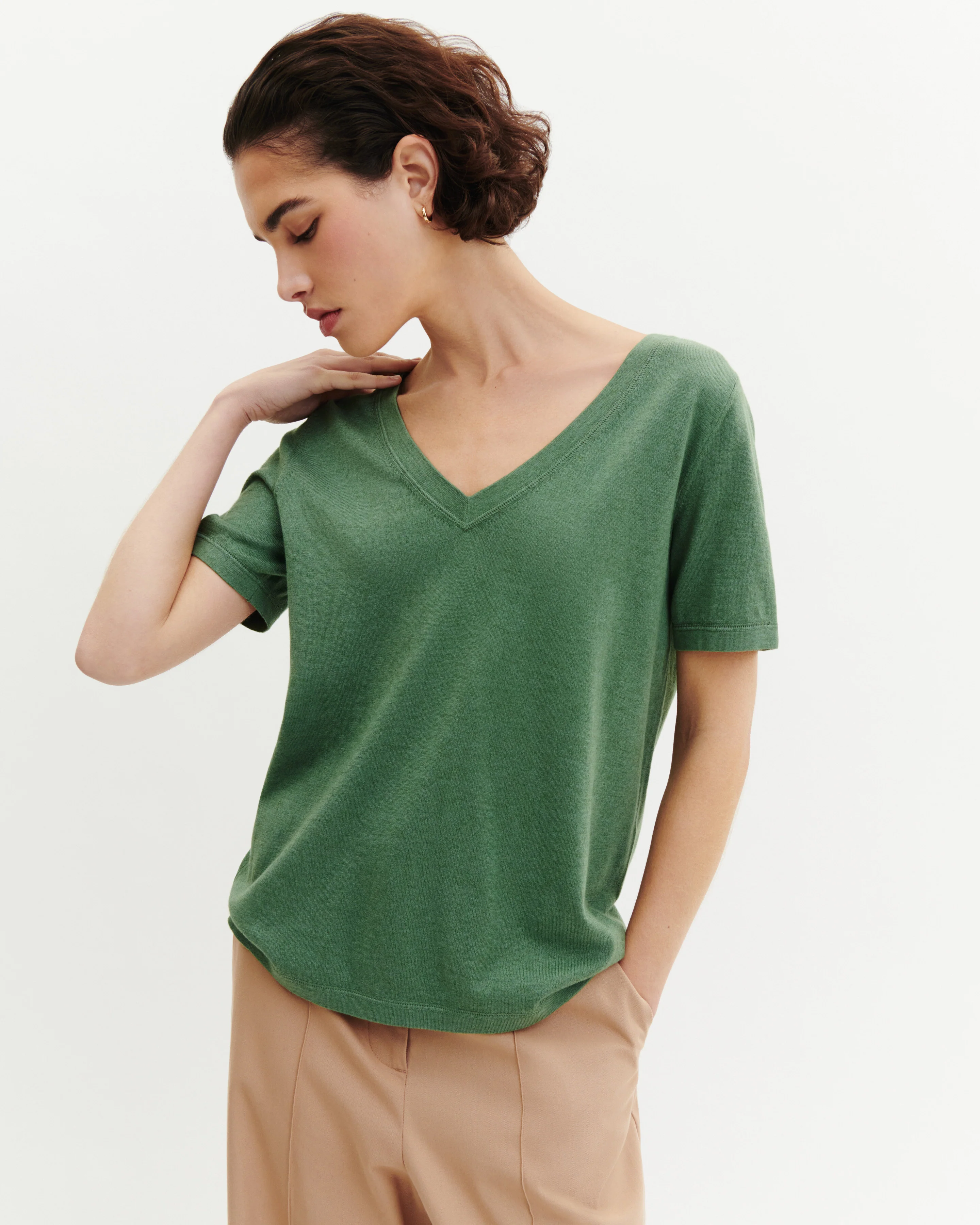 T-shirt col V